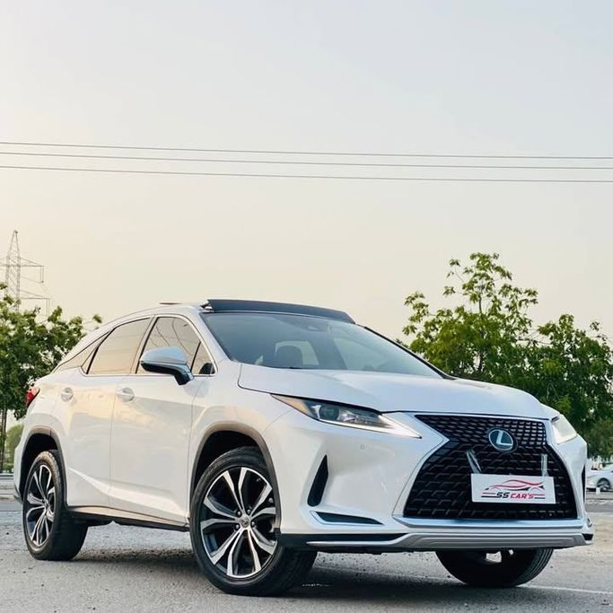 Подержанный Lexus RX 350 IV Рестайлинг, 3.5 л, 2021 в Оман, Барка’ от SS CARS Белый цвет. GCC | AUTO.AE | Объявление #252962