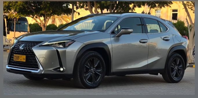 مستعملة Lexus UX 200 I, 2.0 l, 2020 في في عمان, بركاء من AL SUBHI SHOWROOM، اللون رمادي. أخرى | AUTO.AE | إعلان #254983