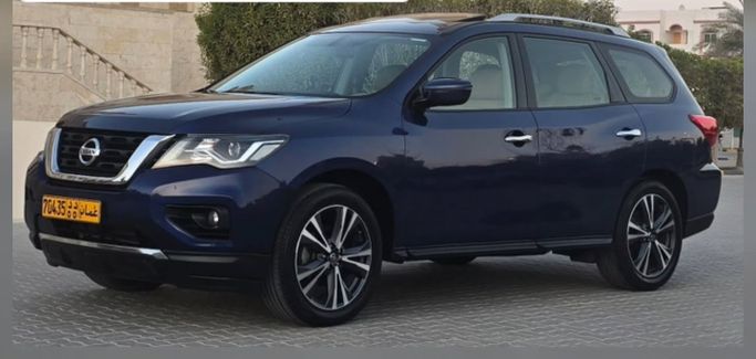Подержанный Nissan Pathfinder IV Рестайлинг, 3.5 л, 2018 в Оман, Барка’ от AL SUBHI SHOWROOM Синий цвет. Other | AUTO.AE | Объявление #255392