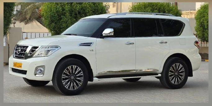 Подержанный Nissan Patrol VI (Y62) Рестайлинг, 5.6 л, 2017 в Оман, Барка’ от AL SUBHI SHOWROOM Белый цвет. Other | AUTO.AE | Объявление #254718