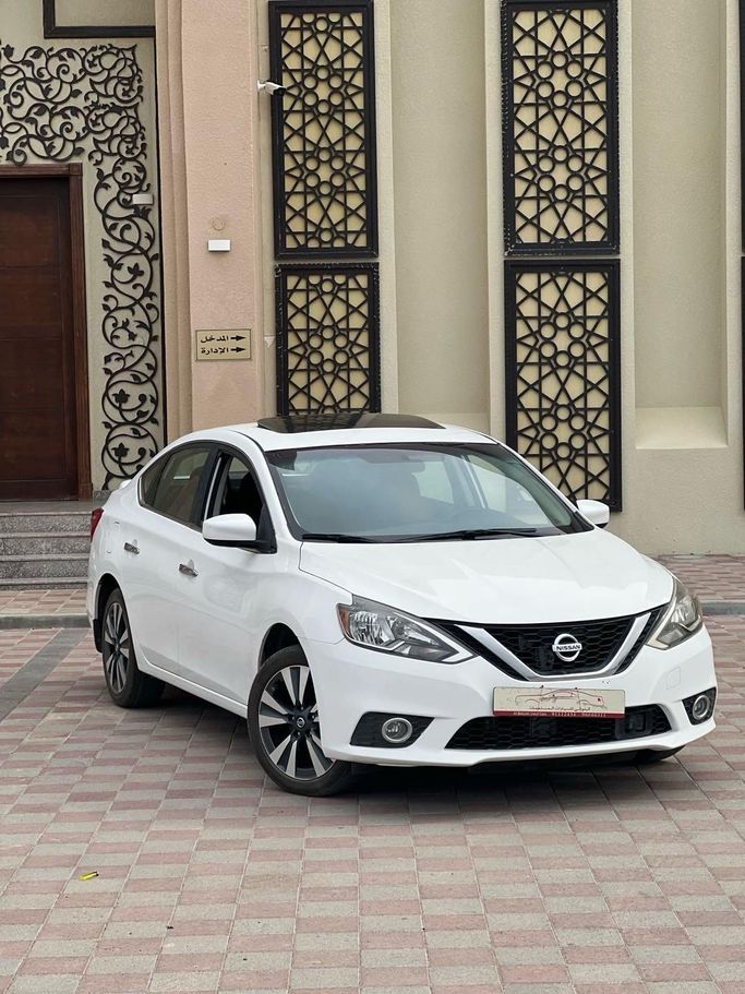 مستعملة Nissan Sentra عملية فيس ليفت VII (B17), 1.8 l, 2019 في في عمان, بركاء من AL BALUSHI، اللون أبيض.  | AUTO.AE | إعلان #252230