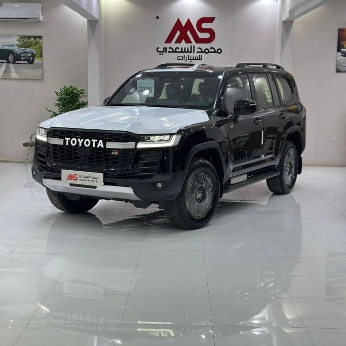 جديدة Toyota Land Cruiser Twin Turbo السلسلة 300, 3.5 l, 2026 في في عمان, بركاء من MOHAMAD AL SAADI CAR SHOWROOM، اللون أسود. مواصفات الخليج | AUTO.AE | إعلان #251651