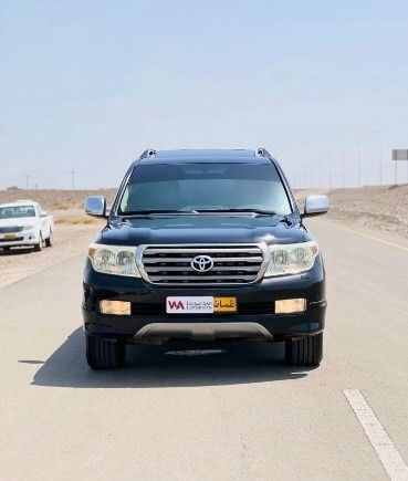 مستعملة ⁦Toyota Land Cruiser السلسلة 200، 4.7 l، 2008⁩ في في عمان, عبري من الوارث للسيارات، اللون أسود. مواصفات الخليج | AUTO.AE | إعلان #288262