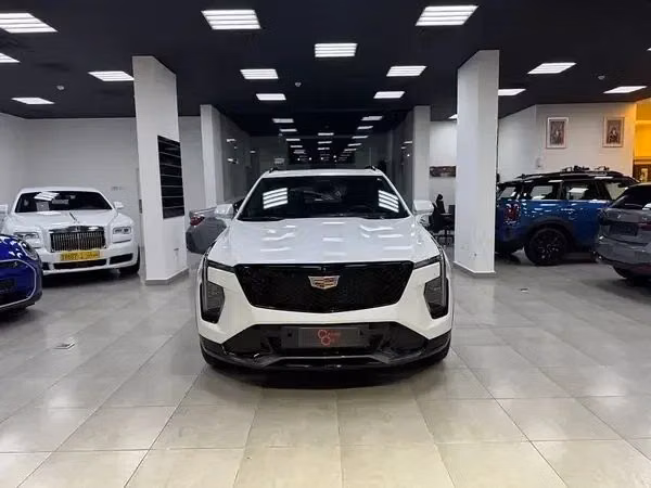 New Cadillac XT5 II, 2.0 l, 2025 in Oman, Muscat by CLASSIC CAR, White color. GCC Specs | AUTO.AE | Listing #254355