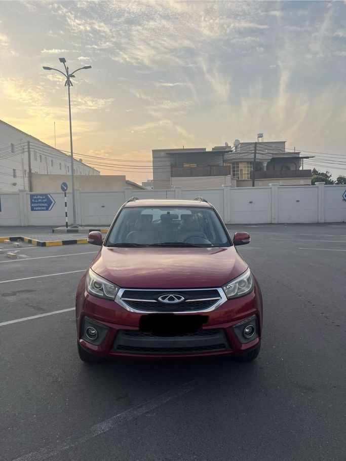 Подержанный Chery Tiggo 3 I, 2.0 л, 2016 в Оман, Маскат от AL MOUJ CARS Красный цвет. GCC | AUTO.AE | Объявление #251708