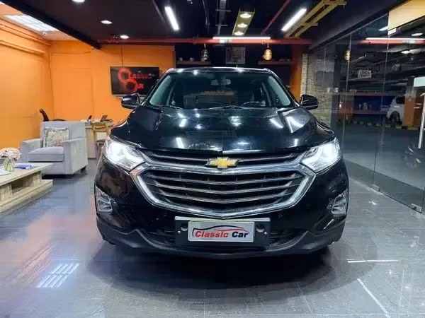 مستعملة Chevrolet Equinox ثالثاً, 2.0 l, 2018 في في عمان, المسكات عنب طيب الشذا من CLASSIC CAR، اللون أسود. مواصفات الخليج | AUTO.AE | إعلان #253681