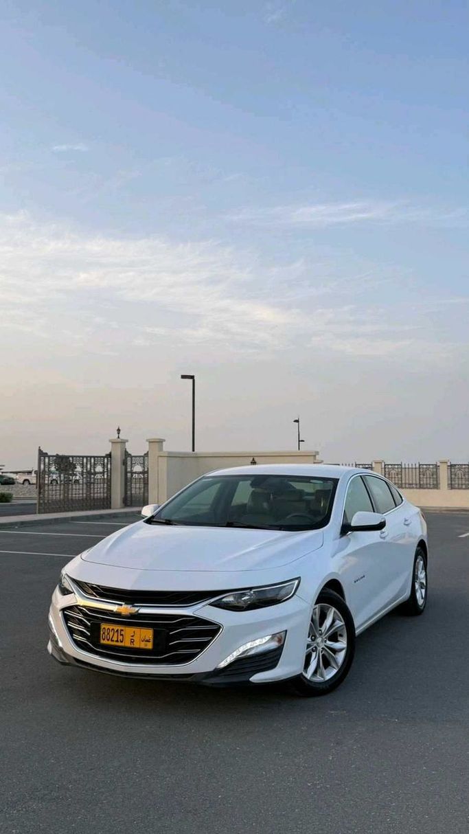 مستعملة Chevrolet Malibu فيس ليفت التاسع, 2.0 l, 2020 في في عمان, المسكات عنب طيب الشذا من 111 motors، اللون أبيض. مواصفات الخليج | AUTO.AE | إعلان #250690