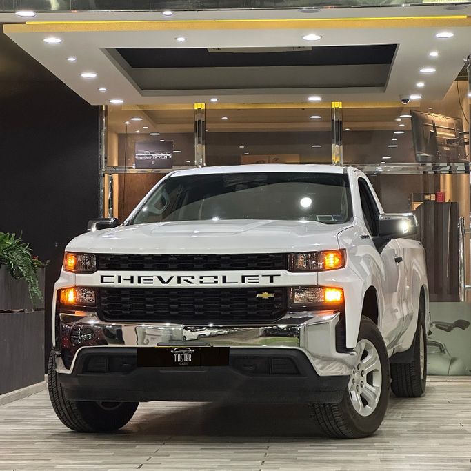 مستعملة Chevrolet Silverado IV (T1XX), 5.3 l, 2020 في في عمان, المسكات عنب طيب الشذا من MASTER CARS، اللون أبيض.  | AUTO.AE | إعلان #255189