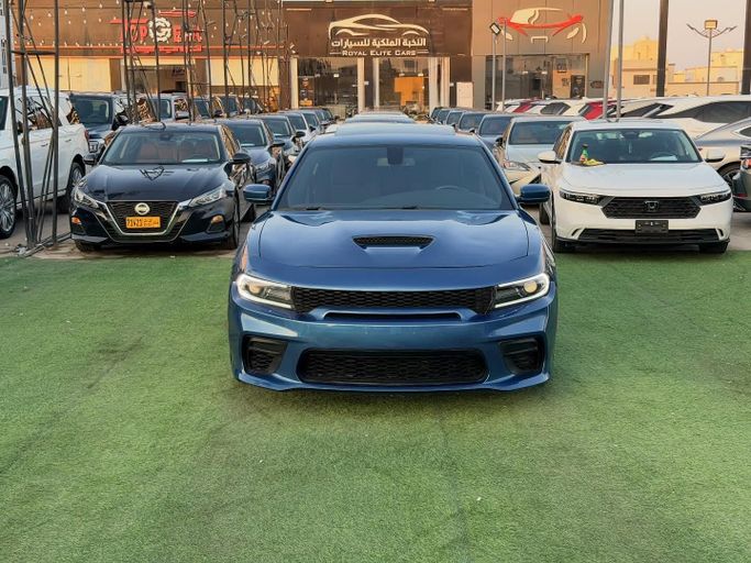مستعملة Dodge Charger GT عملية فيس ليفت السابع (LD), 3.6 l, 2020 في في عمان, المسكات عنب طيب الشذا من ROYAL ELITE CARS، اللون أزرق. مواصفات الخليج | AUTO.AE | إعلان #250182