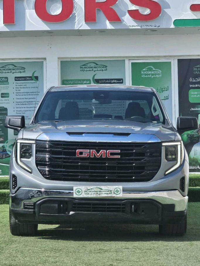 مستعملة GMC Sierra فيس ليفت IV, 5.3 l, 2023 في في عمان, المسكات عنب طيب الشذا من AL HOSNI MOTORS، اللون رمادي.  | AUTO.AE | إعلان #251389
