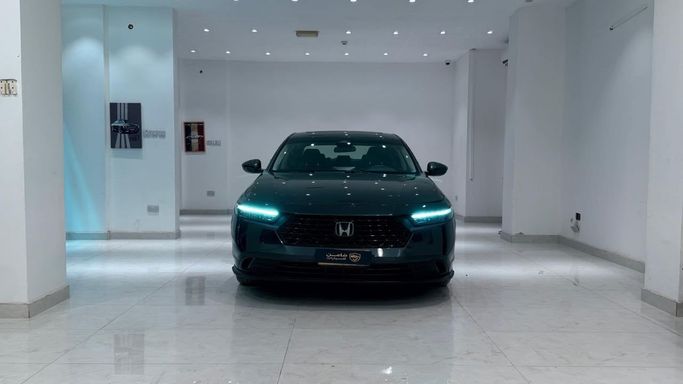 Подержанный Honda Accord XI, 1.5 л, 2024 в Оман, Маскат от Damin Motors Серый цвет.  | AUTO.AE | Объявление #255438