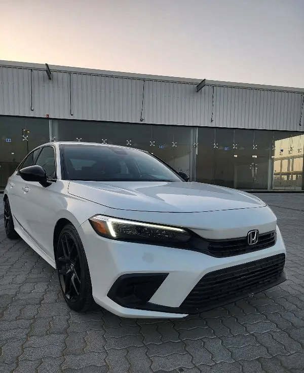 Used Honda Civic XI, 2.0 l, 2022 in UAE by Al Dhabi Motors, White color. American Specs | AUTO.AE