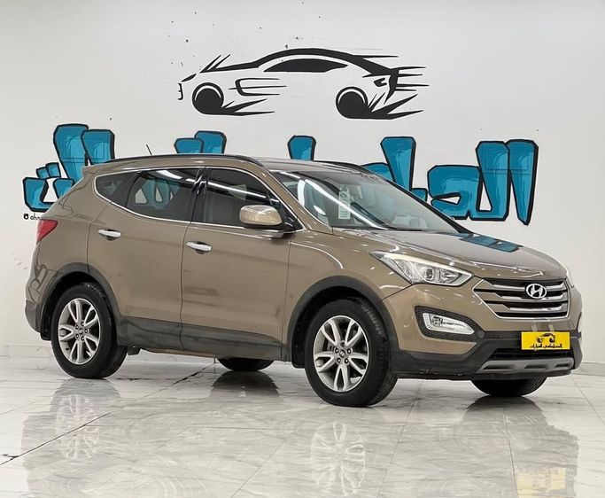 Подержанный Hyundai Santa Fe III, 3.3 л, 2014 в Оман, Маскат от DIPLOMAT CARS Коричневый цвет. Корейская | AUTO.AE | Объявление #250032