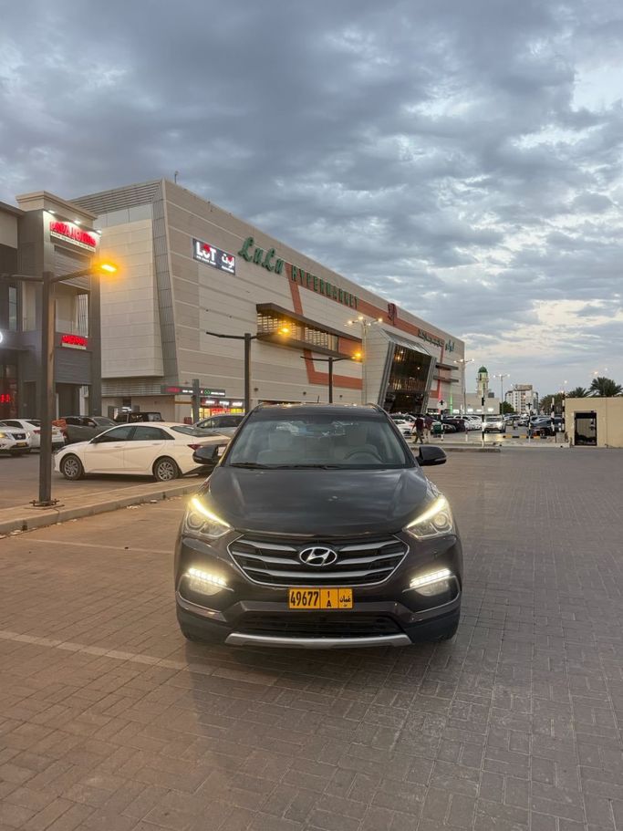 مستعملة Hyundai Santa Fe ثالثاً فيس ليفت, 3.3 l, 2017 في في عمان, المسكات عنب طيب الشذا من AL MOUJ CARS، اللون بني. مواصفات الخليج | AUTO.AE | إعلان #251740