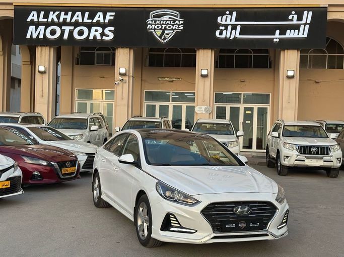Подержанный Hyundai Sonata VII (LF) Рестайлинг, 2.0 л, 2017 в Оман, Маскат от ALKHALAF MOTORS Белый цвет. GCC | AUTO.AE | Объявление #252720