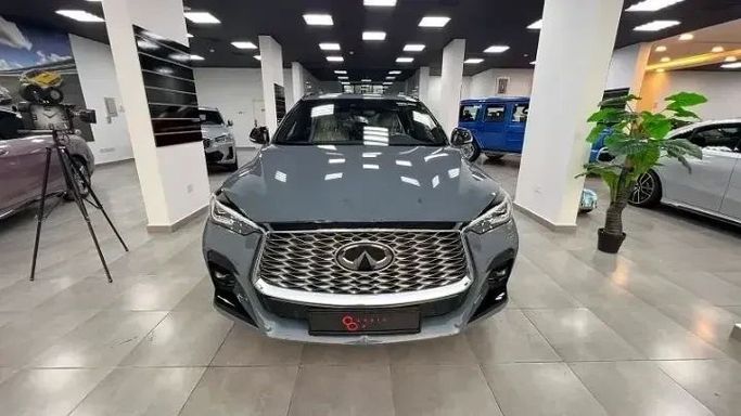 مستعملة Infiniti QX55, 2.0 l, 2023 في في عمان, المسكات عنب طيب الشذا من CLASSIC CAR، اللون رمادي. مواصفات الخليج | AUTO.AE | إعلان #254131