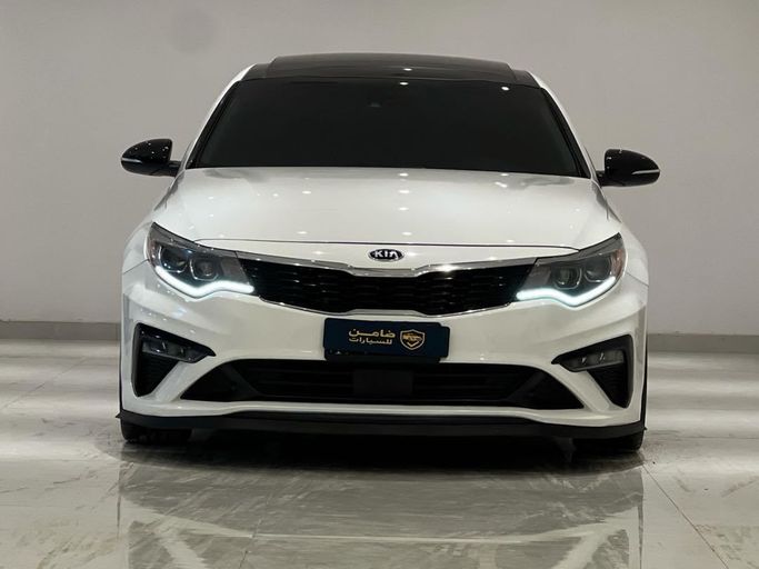 مستعملة Kia Optima فيس ليفت IV, 2.0 l, 2019 في في عمان, المسكات عنب طيب الشذا من Damin Motors، اللون أبيض.  | AUTO.AE | إعلان #255546