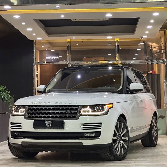 مستعملة Land Rover Range Rover P510 رابعاً, 5.0 l, 2016 في في عمان, المسكات عنب طيب الشذا من MASTER CARS، اللون أبيض.  | AUTO.AE | إعلان #254844
