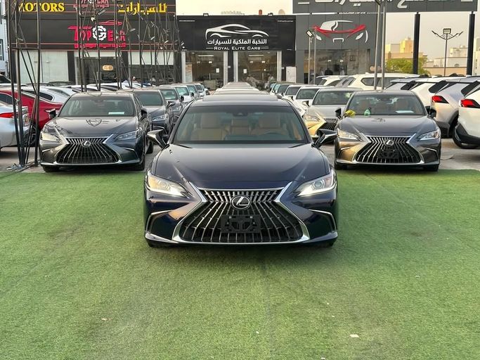Used Lexus ES 350 VII (XZ10) Facelift, 3.5 l, 2022 in Oman, Muscat by ROYAL ELITE CARS, Navy Blue color. GCC Specs | AUTO.AE | Listing #250070