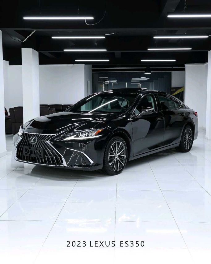 Подержанный Lexus ES 350 VII (XZ10) Рестайлинг, 3.5 л, 2023 в Оман, Маскат от BOULEVARD CARS Черный цвет. GCC | AUTO.AE | Объявление #253307