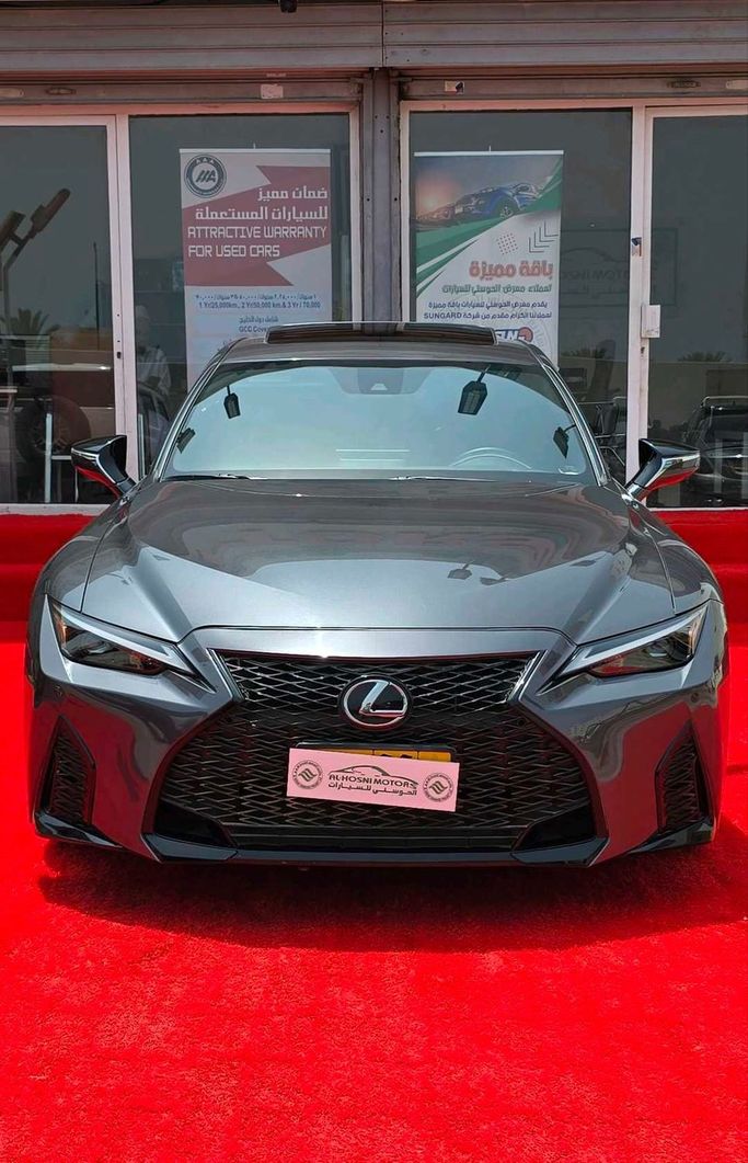 Подержанный Lexus IS 350 III Рестайлинг 2, 3.5 л, 2024 в Оман, Маскат от AL HOSNI MOTORS Серый цвет. Японская | AUTO.AE | Объявление #251263