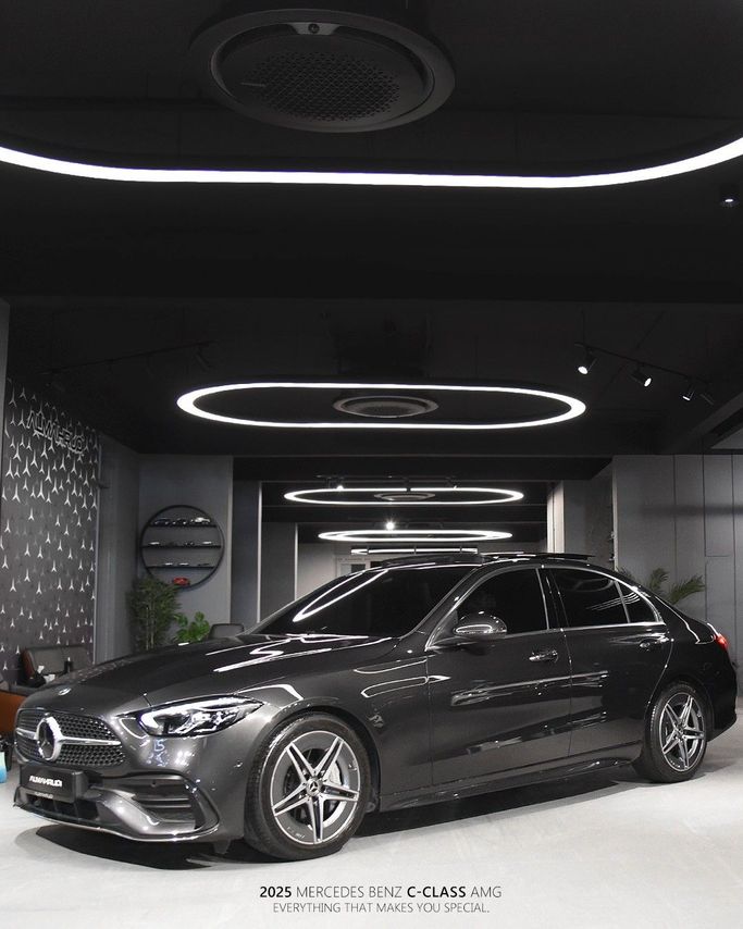 Новый Mercedes-Benz C-Class 200 V (W206), 1.5 л, 2025 в Оман, Маскат от ALMAHRUQI Черный цвет. GCC | AUTO.AE | Объявление #254452