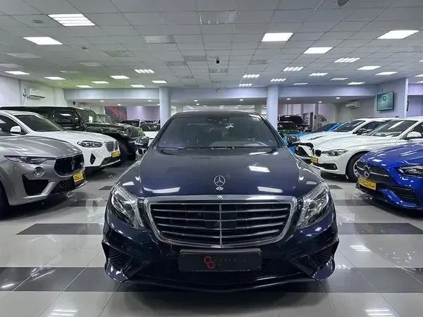 مستعملة Mercedes-Benz S-Class AMG 63 AMG Long ثالثاً (W222، C217), 5.5 l, 2015 في في عمان, المسكات عنب طيب الشذا من CLASSIC CAR، اللون أزرق. مواصفات الخليج | AUTO.AE | إعلان #253849