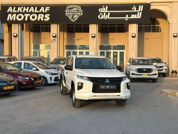 مستعملة Mitsubishi L200 فيس ليفت V, 2.4 l, 2020 في في عمان, المسكات عنب طيب الشذا من ALKHALAF MOTORS، اللون أبيض. مواصفات الخليج | AUTO.AE | إعلان #252496