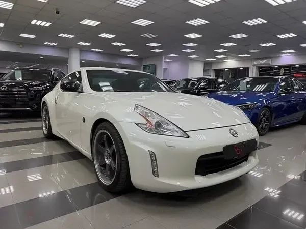 مستعملة Nissan 370Z أنا فيس ليفت, 3.7 l, 2016 في في عمان, المسكات عنب طيب الشذا من CLASSIC CAR، اللون أبيض. مواصفات الخليج | AUTO.AE | إعلان #254670
