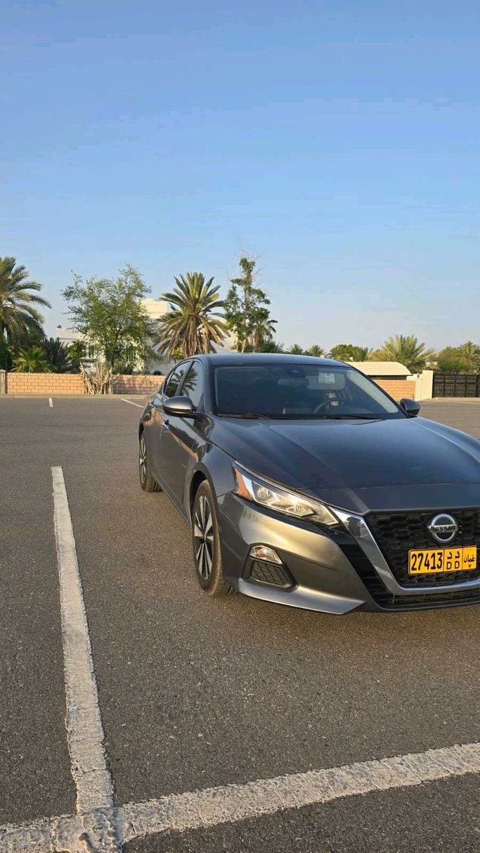 مستعملة Nissan Altima السادس (L34), 2.5 l, 2021 في في عمان, المسكات عنب طيب الشذا من MUSCAT MOTORS، اللون رمادي. مواصفات الخليج | AUTO.AE | إعلان #252247