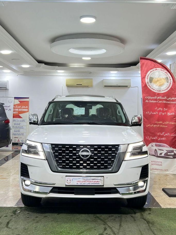 مستعملة Nissan Patrol عملية فيس ليفت VI (Y62) 2, 5.6 l, 2024 في في عمان, المسكات عنب طيب الشذا من AL SALAM CARS SHOWROOM، اللون أبيض. مواصفات الخليج | AUTO.AE | إعلان #253448