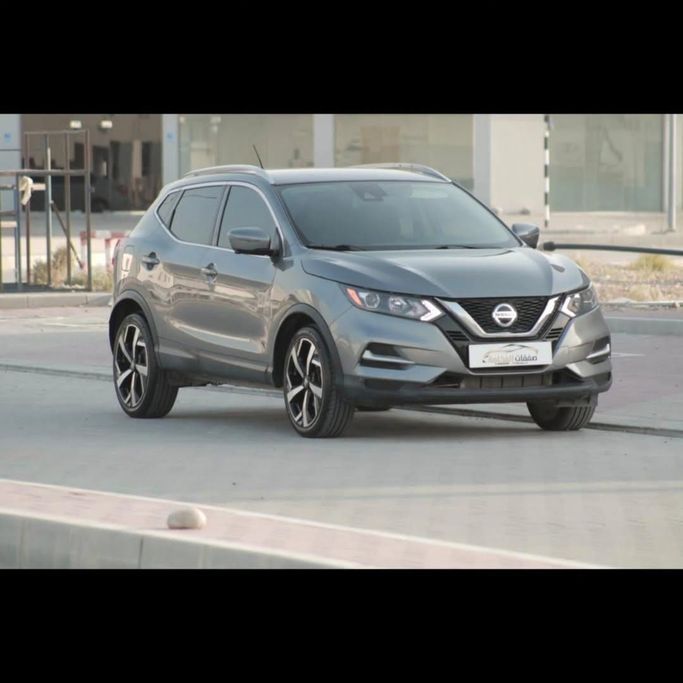 مستعملة Nissan Rogue فيس ليفت الثاني, 2.5 l, 2020 في في عمان, المسكات عنب طيب الشذا من SAFAKAT AL FAKAMA، اللون رمادي.  | AUTO.AE | إعلان #250522