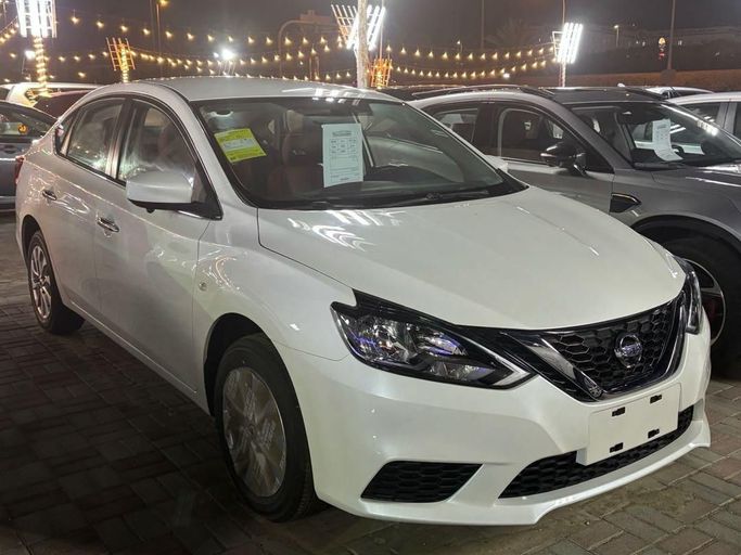 جديدة Nissan Sentra ثامناً (B18), 2.0 l, 2025 في في عمان, المسكات عنب طيب الشذا من AL IZZ CAR SHOWROOM، اللون أبيض. أخرى | AUTO.AE | إعلان #256220