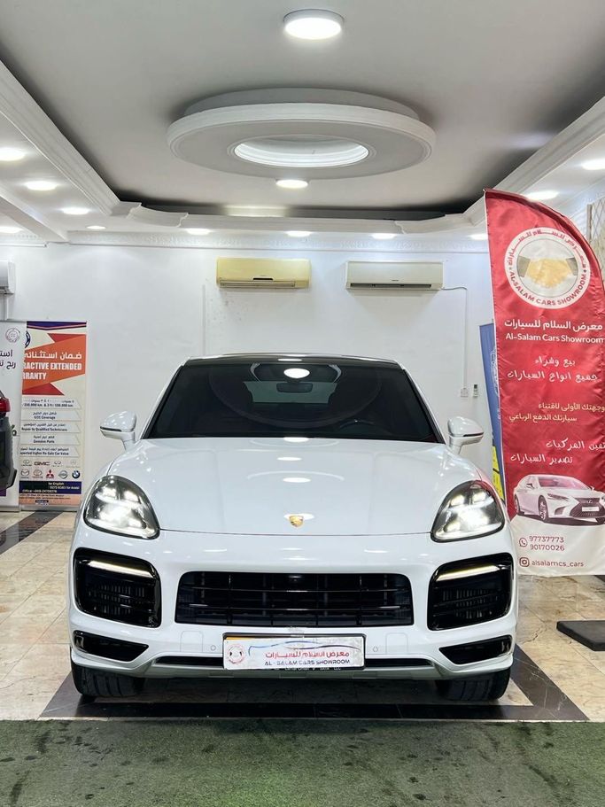 Подержанный Porsche Cayenne S Coupé III (9Y0 / 9Y3), 2.9 л, 2020 в Оман, Маскат от AL SALAM CARS SHOWROOM Белый цвет. GCC | AUTO.AE | Объявление #253395