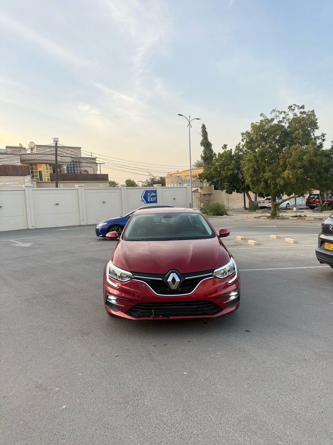 Подержанный Renault Megane IV Рестайлинг, 1.6 л, 2023 в Оман, Маскат от AL MOUJ CARS Красный цвет. GCC | AUTO.AE | Объявление #251690