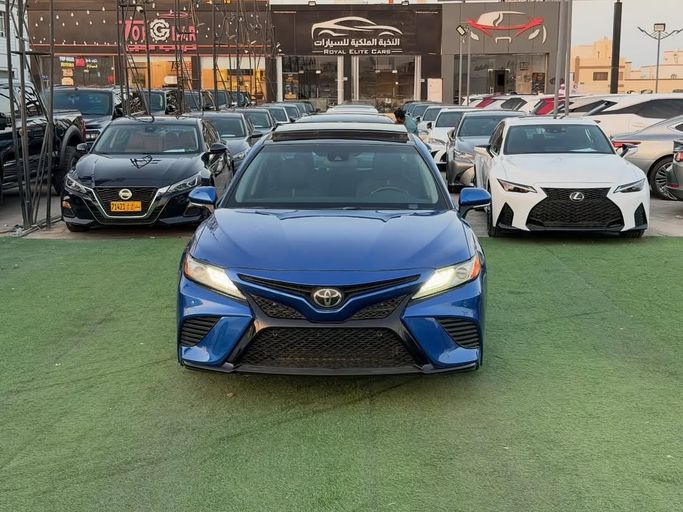 Подержанный Toyota Camry VIII (XV70), 2.5 л, 2018 в Оман, Маскат от ROYAL ELITE CARS Синий цвет. GCC | AUTO.AE | Объявление #250175