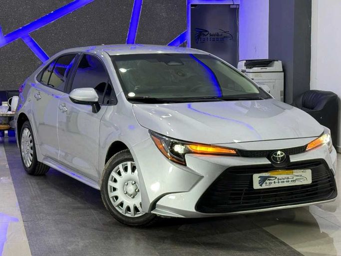 مستعملة Toyota Corolla Sporty عملية فيس ليفت XII (E210), 2.0 l, 2024 في في عمان, المسكات عنب طيب الشذا من PLATINUM CARS، اللون فضي.  | AUTO.AE | إعلان #253044