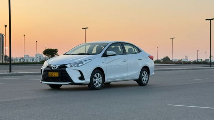 مستعملة Toyota Yaris رابعاً, 1.5 l, 2021 في في عمان, المسكات عنب طيب الشذا من 111 motors، اللون أبيض. مواصفات الخليج | AUTO.AE | إعلان #250707