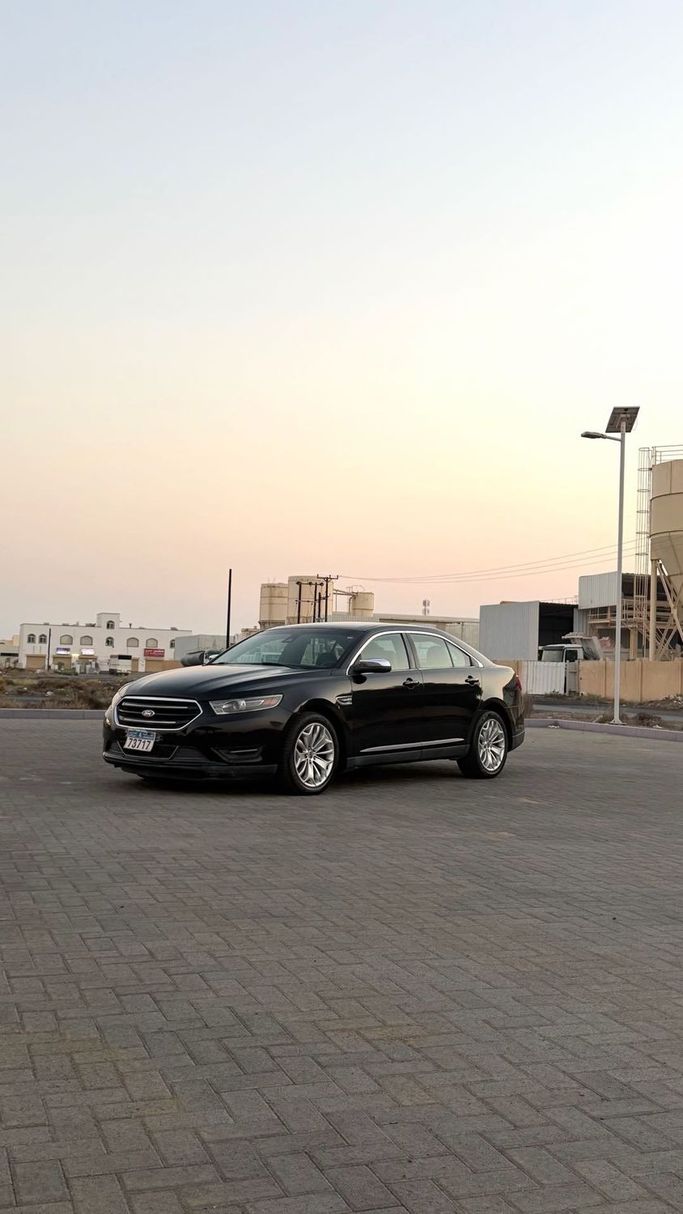 مستعملة Ford Taurus فيس ليفت السادس, 3.5 l, 2019 في في عمان, صحار من MAHFOODH AL MAQBALI، اللون أسود. مواصفات الخليج | AUTO.AE | إعلان #254906