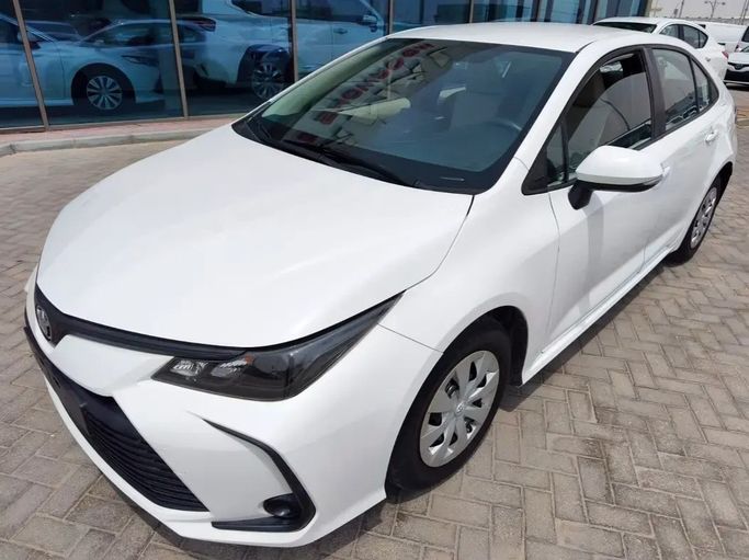 Подержанный Toyota Corolla XII (E210), 1.8 л, 2020 в ОАЭ, Рас-эль-Хайма от Al Jamal Automobile Showroom Белый цвет. GCC | AUTO.AE | Объявление #276373