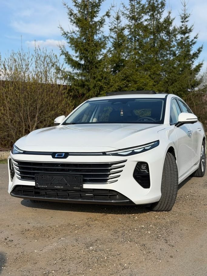 مستعملة Bestune B70 أنا فيس ليفت, 2.0 l, 2024 في في المملكة العربية السعودية, بقيق، اللون أبيض. المواصفات الأمريكية | AUTO.AE | إعلان #272119