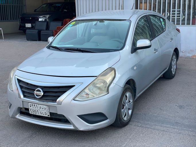 مستعملة Nissan Sunny فيس ليفت N17, 1.5 l, 2020 في في المملكة العربية السعودية, الجبيل من معرض الخليج العربي للسيارات، اللون فضي. مواصفات الخليج | AUTO.AE | إعلان #272534