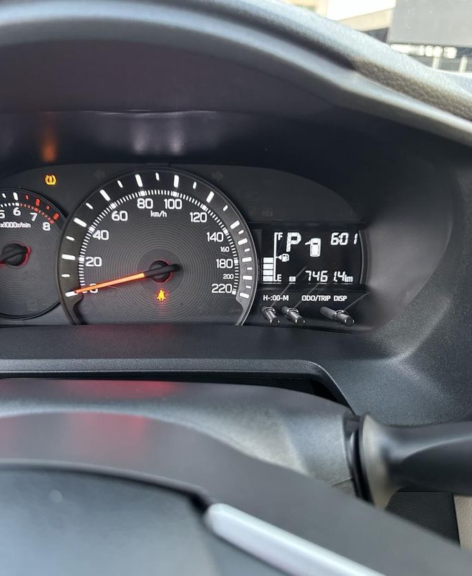Used Toyota Yaris IV (AC100), 1.3 l, 2024 in Saudi Arabia, Al Jubayl by معرض جزيرة العرب للسيارات, Silver color.  | AUTO.AE | Listing #296384 — photo 30 of 35