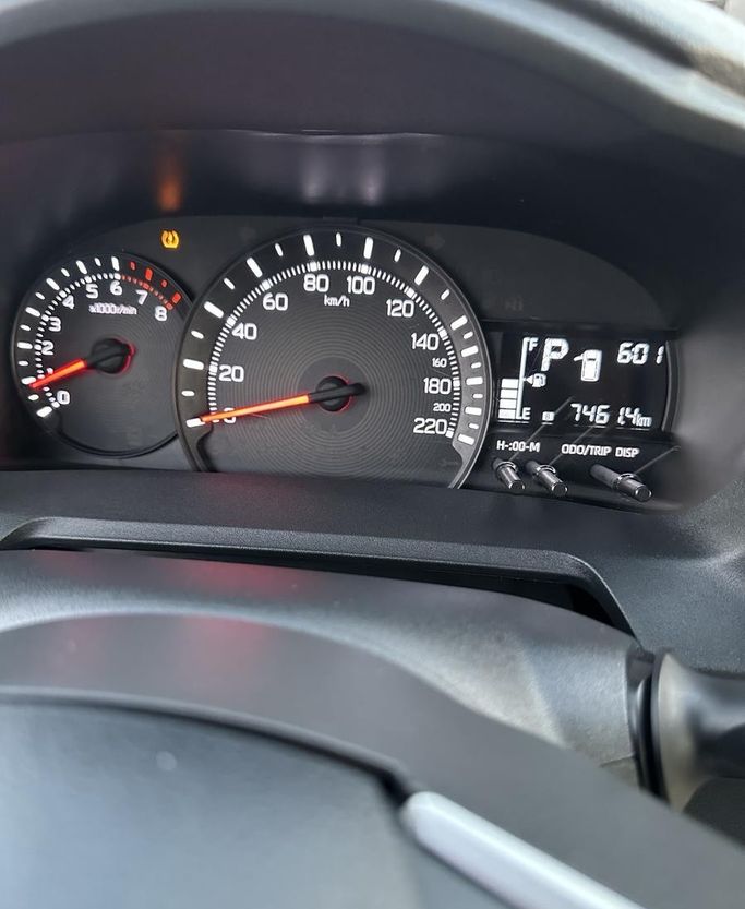 Used Toyota Yaris IV (AC100), 1.3 l, 2024 in Saudi Arabia, Al Jubayl by معرض جزيرة العرب للسيارات, Silver color.  | AUTO.AE | Listing #296384 — photo 31 of 35