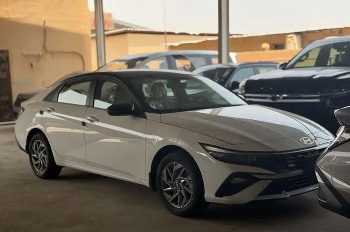 New ⁦Hyundai Elantra VII (CN7) Facelift, 2.0 l, 2026⁩ in Saudi Arabia, Al Mubarraz by معرض سارا أوتو للسيارات SARA auto, White color.  | AUTO.AE | Listing #294212