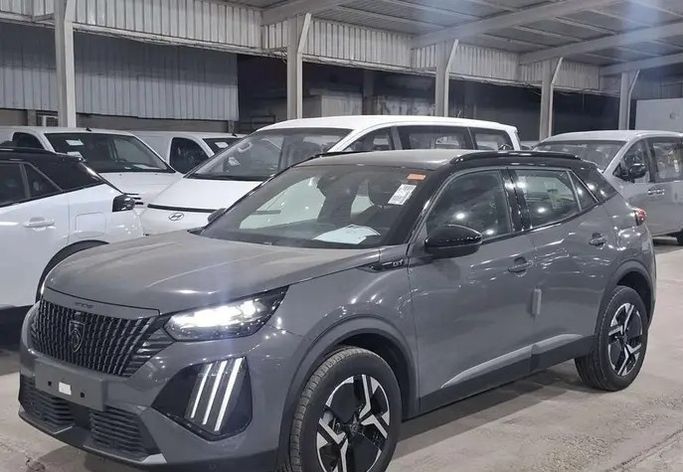 جديدة ⁦Peugeot 2008 فيس ليفت الثاني، 1.2 l، 2026⁩ في في المملكة العربية السعودية, المبرز من معرض سارا أوتو للسيارات SARA auto، اللون رمادي.  | AUTO.AE | إعلان #294116