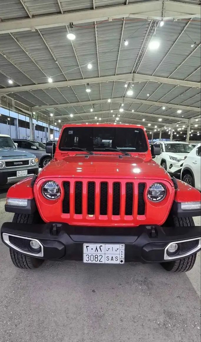 Подержанный Jeep Wrangler IV (JL), 3.6 л, 2021 в Саудовская Аравия, Аль-Катиф от معارض ال حمزة للسيارات الدمام -القطيف Красный цвет.  | AUTO.AE | Объявление #267583