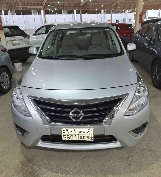 مستعملة Nissan Sunny فيس ليفت N17, 1.5 l, 2024 في في المملكة العربية السعودية, القطيف من معارض ال حمزة للسيارات الدمام -القطيف، اللون فضي.  | AUTO.AE | إعلان #267064