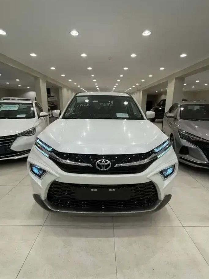 New Toyota Urban Cruiser III, 1.5 l, 2024 in Saudi Arabia, Al Qaţīf by معارض ال حمزة للسيارات الدمام -القطيف, White color.  | AUTO.AE | Listing #267496