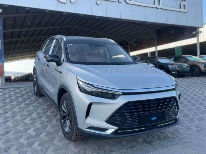 جديدة BAIC X7 I, 1.5 l, 2025 في في المملكة العربية السعودية, الدمام من قمة البرج للسيارات، اللون فضي. أخرى | AUTO.AE | إعلان #266343